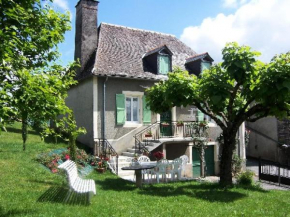 Gîte de France à Allassac 3 épis - Gîte de France 4 personnes MAE-9994